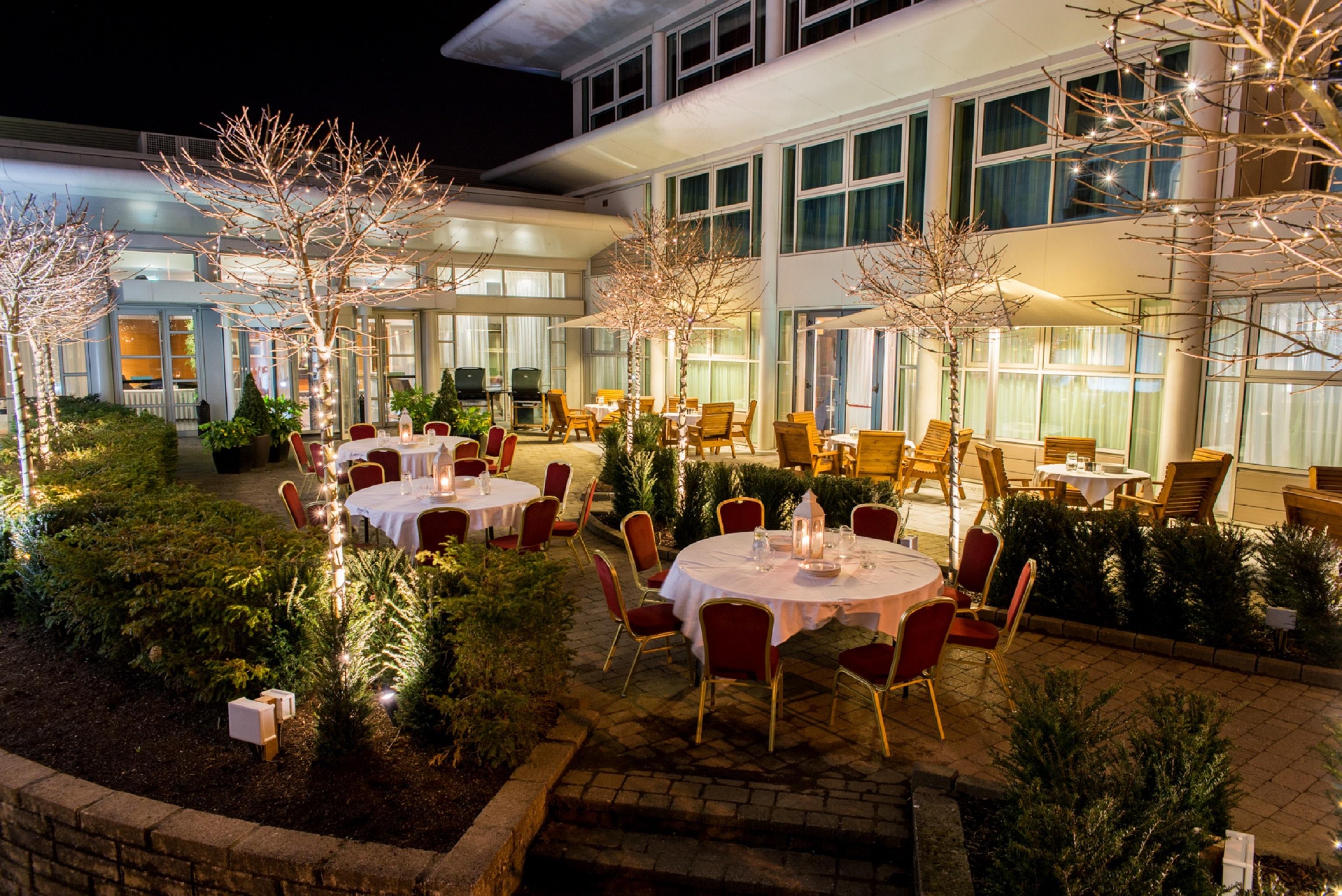 Radisson Blu Hotel & Spa, Little Island Cork Carrigtohill Exterior foto