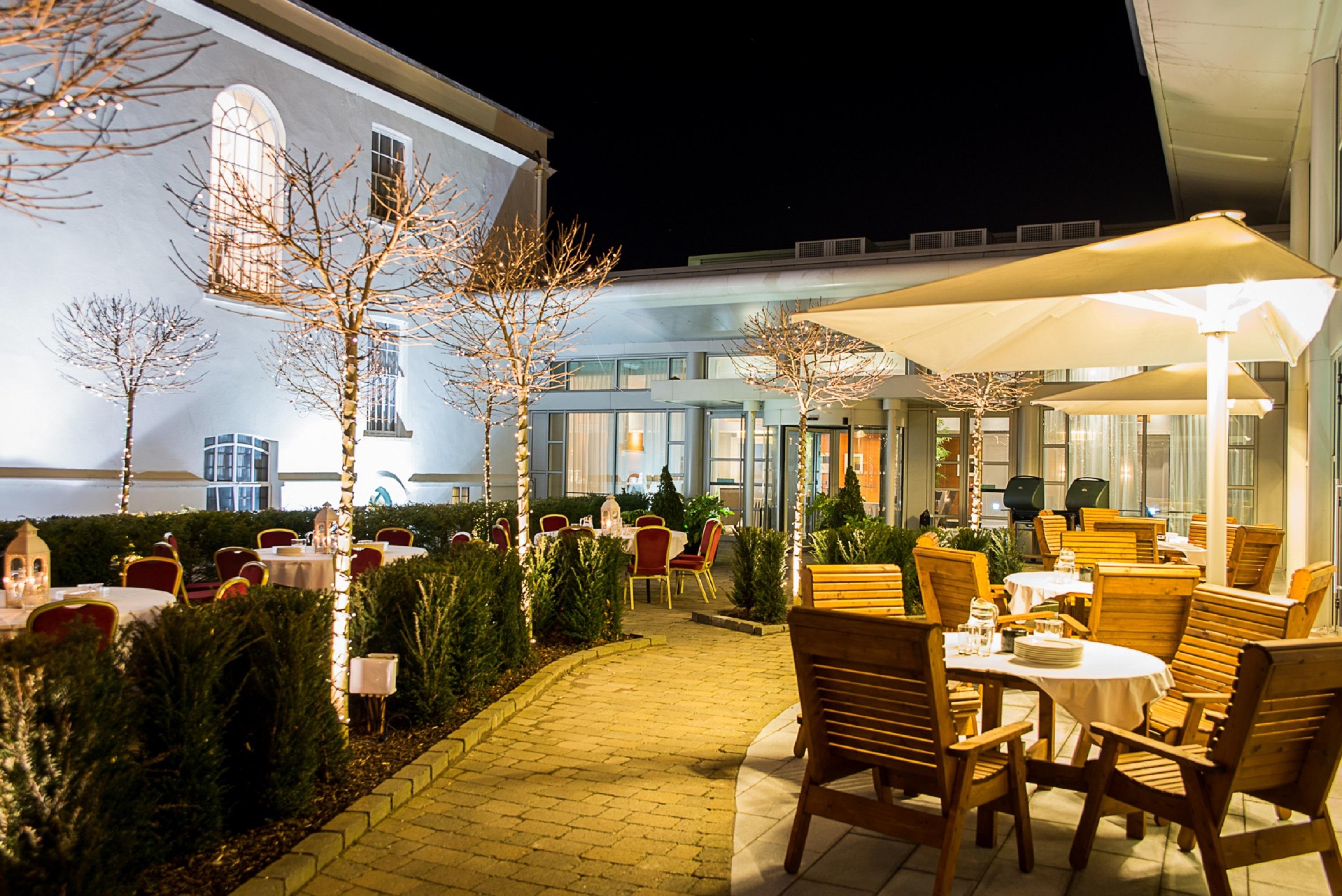 Radisson Blu Hotel & Spa, Little Island Cork Carrigtohill Exterior foto